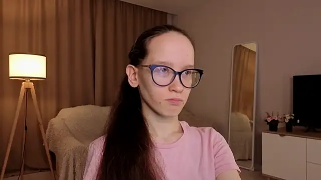 BettyBrowni online show from 19, 4, 2026