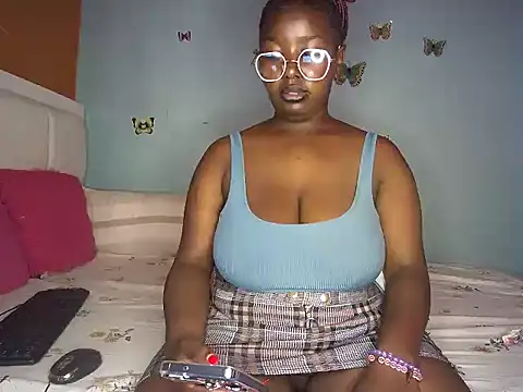 Snapshot of Sparkles_J chatting on 10, 5, 2026 Sparkles J online show from 10, 5, 2026