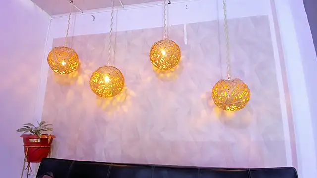 Snapshot of victoria_aleia_ chatting on 7, 1, 2025 victoria aleia online show from 7, 1, 2025