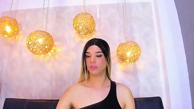Snapshot of victoria_aleia_ chatting on 15, 1, 2025 victoria aleia online show from 15, 1, 2025