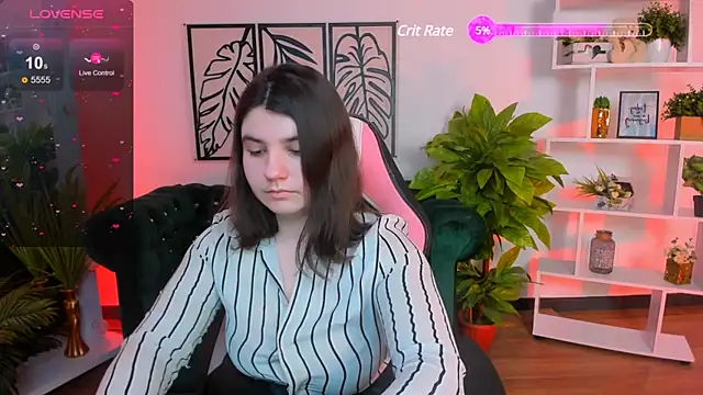 Viola  Shy online show from 18, 2, 2025