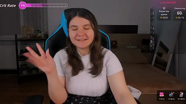 Viola  Shy online show from 24, 11, 2025