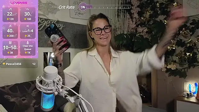 Snapshot of Tatjana_Sue chatting on 22, 1, 2025 Tatjana Sue online show from 22, 1, 2025