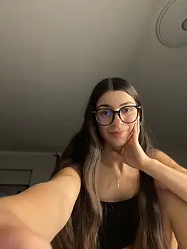 Snapshot of Wildberry_ chatting on 19, 4, 2026 Wildberry online show from 19, 4, 2026