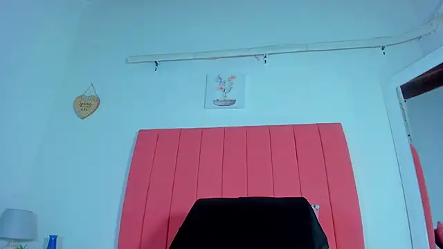 valen rose0 online show from 8, 2, 2025