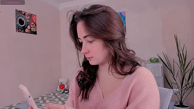 Snapshot of cClandesTina chatting on 22, 11, 2025 cClandesTina online show from 22, 11, 2025