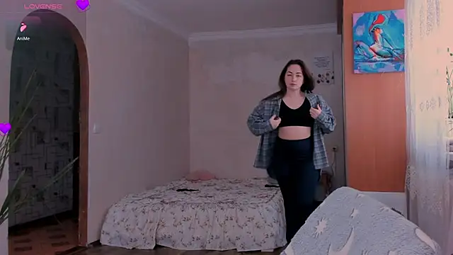 Snapshot of cClandesTina chatting on 4, 12, 2025 cClandesTina online show from 4, 12, 2025