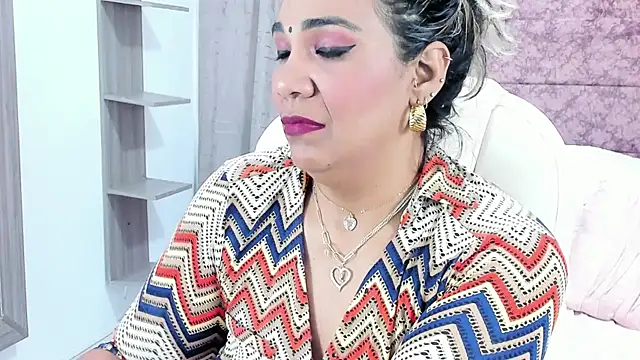  Lakshmi hotx online show from 7, 3, 2025