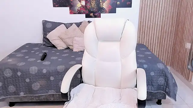  Lakshmi hotx online show from 30, 10, 2025