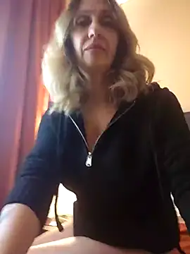 Snapshot of JasmineNoir2 chatting on 6, 2, 2026 JasmineNoir2 online show from 6, 2, 2026