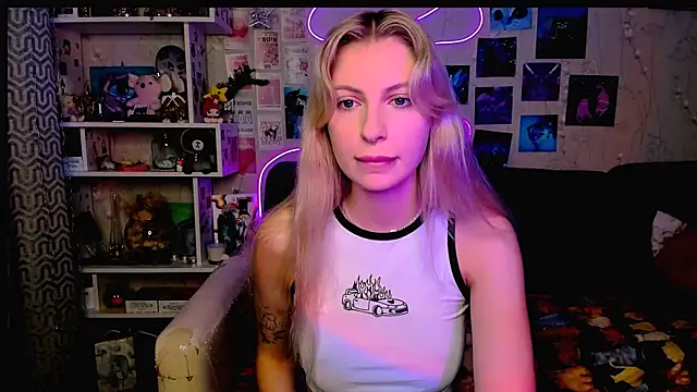 Maria Hunt online show from 19, 12, 2024