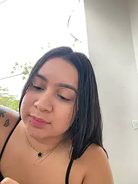 Pretty Isadora online show from 16, 1, 2025