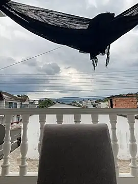 Pretty Isadora online show from 12, 2, 2025