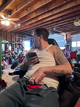 Snapshot of joeycbigcock chatting on 17, 12, 2024 joeycbigcock online show from 17, 12, 2024