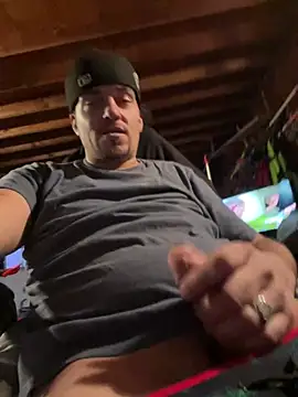 Snapshot of joeycbigcock chatting on 18, 12, 2024 joeycbigcock online show from 18, 12, 2024