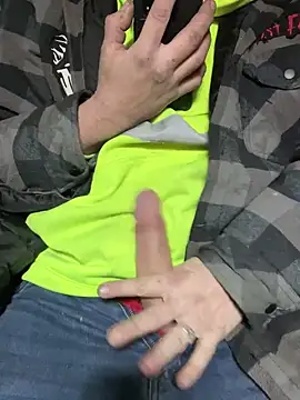 Snapshot of joeycbigcock chatting on 16, 1, 2025 joeycbigcock online show from 16, 1, 2025