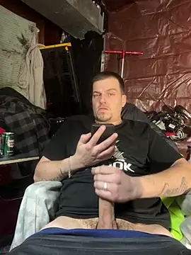 Snapshot of joeycbigcock chatting on 19, 1, 2025 joeycbigcock online show from 19, 1, 2025