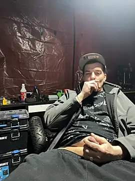 Snapshot of joeycbigcock chatting on 13, 3, 2025 joeycbigcock online show from 13, 3, 2025