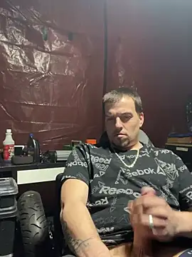 Snapshot of joeycbigcock chatting on 13, 3, 2025 joeycbigcock online show from 13, 3, 2025