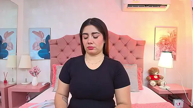 ThyaraJhons online show from 13, 3, 2026