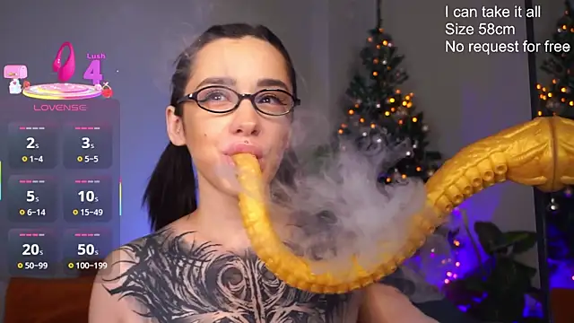 Snapshot of EvaCanton chatting on 8, 1, 2026 EvaCanton online show from 8, 1, 2026