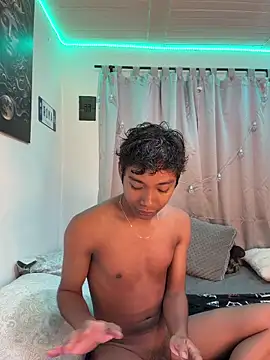 alejo cute online show from 26, 5, 2026
