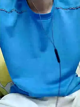 Snapshot of YAY-1 chatting on 2, 12, 2024 YAY-1 online show from 2, 12, 2024