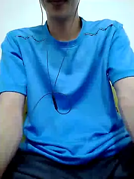 Snapshot of YAY-1 chatting on 6, 12, 2024 YAY-1 online show from 6, 12, 2024