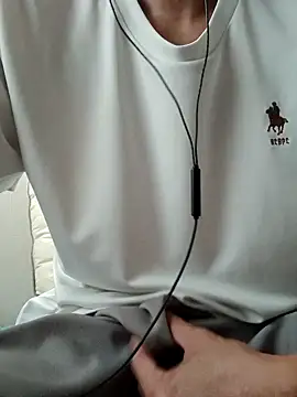 Snapshot of YAY-1 chatting on 15, 12, 2024 YAY-1 online show from 15, 12, 2024