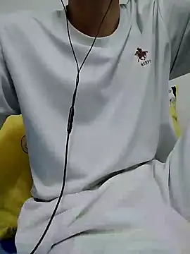 Snapshot of YAY-1 chatting on 16, 12, 2024 YAY-1 online show from 16, 12, 2024