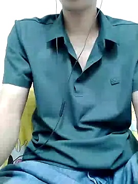 Snapshot of YAY-1 chatting on 17, 12, 2024 YAY-1 online show from 17, 12, 2024