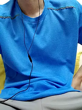 Snapshot of YAY-1 chatting on 28, 12, 2024 YAY-1 online show from 28, 12, 2024