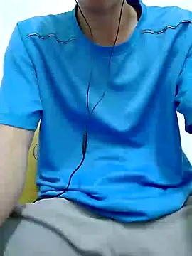 Snapshot of YAY-1 chatting on 29, 12, 2024 YAY-1 online show from 29, 12, 2024