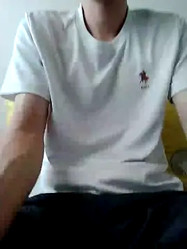 Snapshot of YAY-1 chatting on 16, 1, 2025 YAY-1 online show from 16, 1, 2025