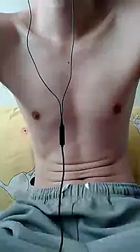 Snapshot of YAY-1 chatting on 17, 1, 2025 YAY-1 online show from 17, 1, 2025