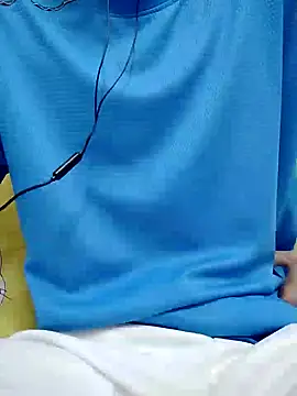 Snapshot of YAY-1 chatting on 19, 1, 2025 YAY-1 online show from 19, 1, 2025