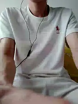 Snapshot of YAY-1 chatting on 1, 2, 2025 YAY-1 online show from 1, 2, 2025