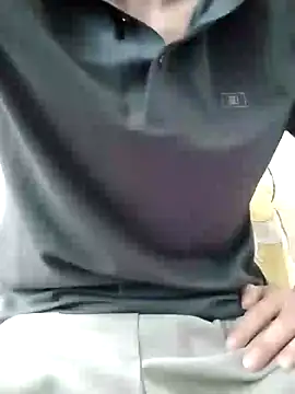 Snapshot of YAY-1 chatting on 14, 2, 2025 YAY-1 online show from 14, 2, 2025