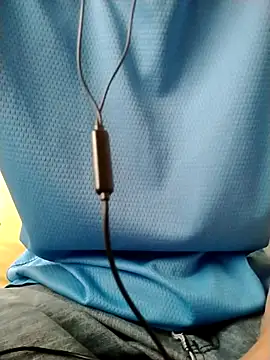 Snapshot of YAY-1 chatting on 19, 2, 2025 YAY-1 online show from 19, 2, 2025