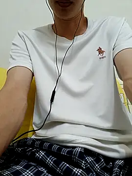 Snapshot of YAY-1 chatting on 23, 2, 2025 YAY-1 online show from 23, 2, 2025