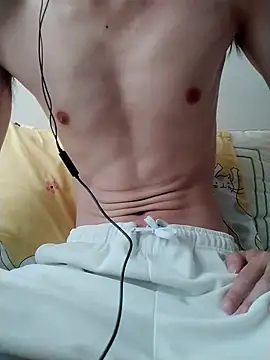 Snapshot of YAY-1 chatting on 24, 2, 2025 YAY-1 online show from 24, 2, 2025