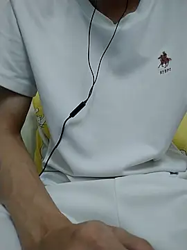 Snapshot of YAY-1 chatting on 26, 2, 2025 YAY-1 online show from 26, 2, 2025