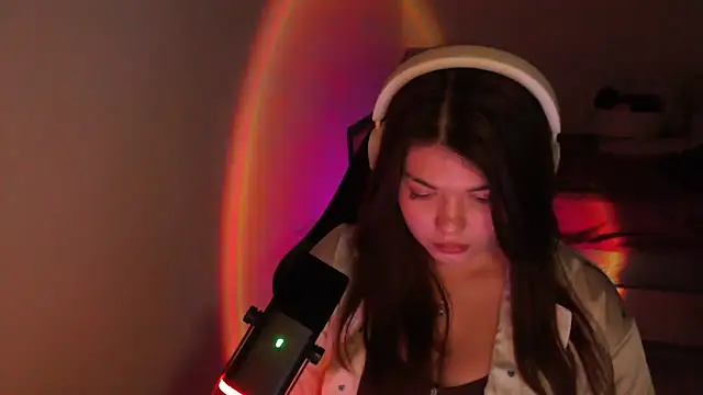 helengilmor online show from 10, 3, 2026