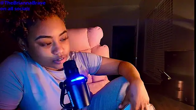 Snapshot of BriannaBrave chatting on 18, 4, 2026 BriannaBrave online show from 18, 4, 2026