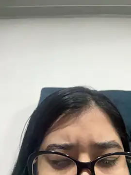 Snapshot of ZTahya chatting on 5, 5, 2026 ZTahya online show from 5, 5, 2026