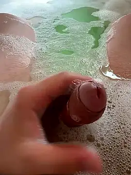 Snapshot of anonym5345 chatting on 12, 4, 2026 anonym5345 online show from 12, 4, 2026