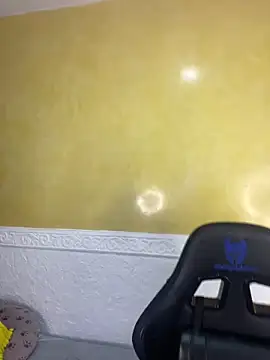 Lau Beauty online show from 4, 2, 2025