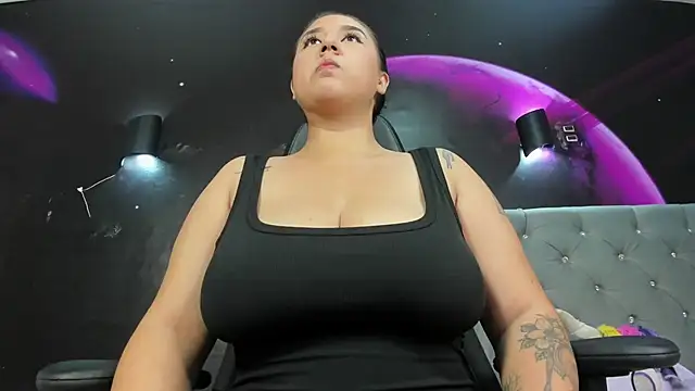 Snapshot of Lau_Beauty chatting on 23, 3, 2026 Lau Beauty online show from 23, 3, 2026