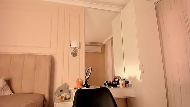 melissa yamazaki online show from 19, 11, 2025