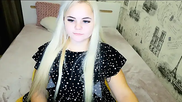 lovely-eyes online show from 12, 11, 2025